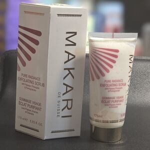 🔥FINAL$🔥Makari Pure Radiance Exfoliating Scrub with Pomegranite Enzymes